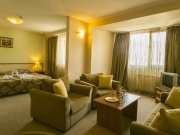 ����� 4* ����������