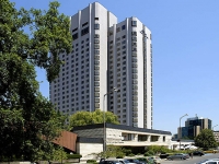  Kempinski,   