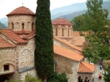 Манастири